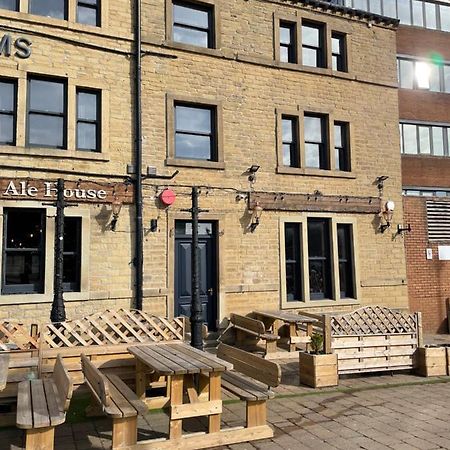 Plumbers Arms Hotell Huddersfield Exteriör bild